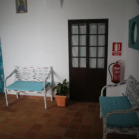 Wake Up In & Restaurant Lounge * Tarifa