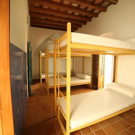 Hostel Wake Up In & Restaurant Lounge