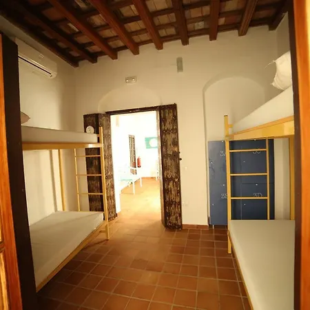 Wake Up In & Restaurant Lounge *