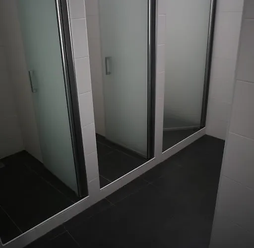 Wake Up In & Restaurant Lounge Hostal