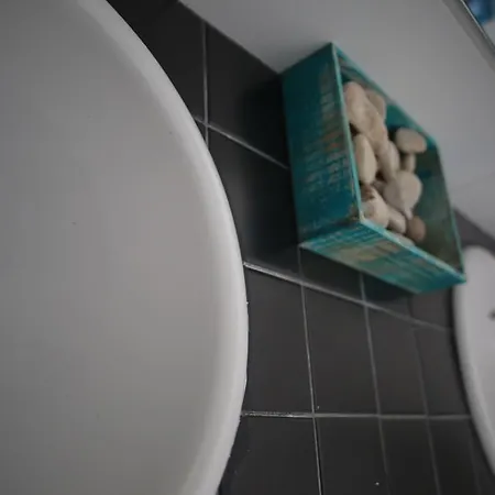 Wake Up In & Restaurant Lounge *