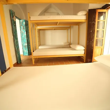 Wake Up In & Restaurant Lounge * Tarifa