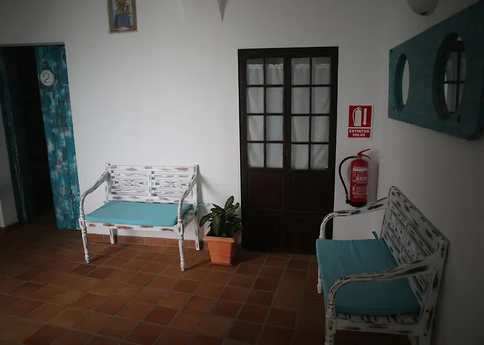 Wake Up In & Restaurant Lounge * Tarifa